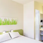 Отель Ibis 2*
