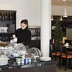 Ibis Отель
