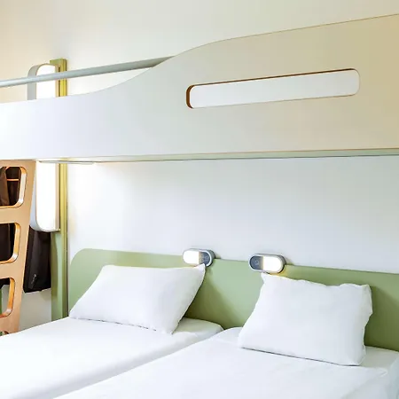 Ibis Oviedo