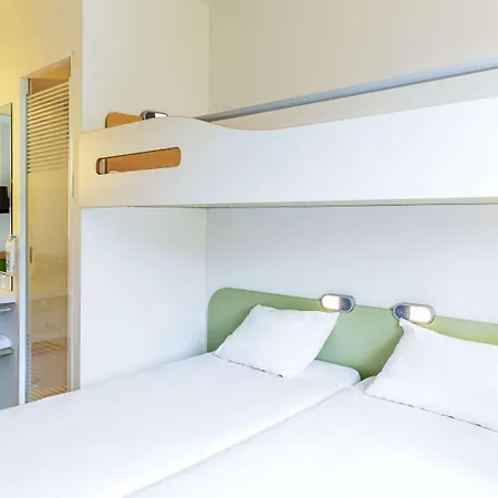 Ibis Szálloda 2*