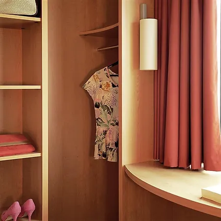 Ibis Szálloda 2*