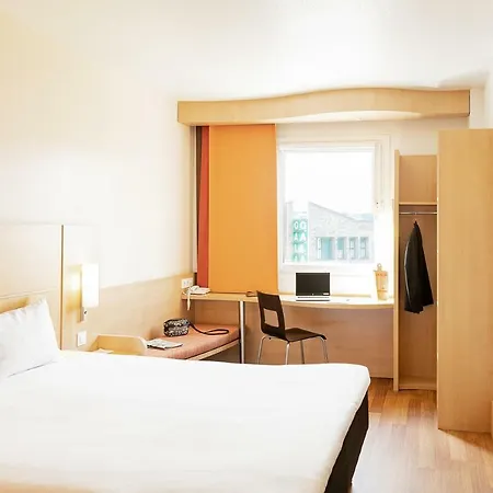 Ibis Oviedo