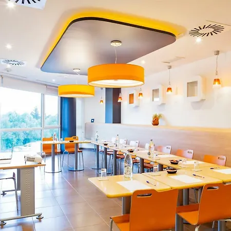 Ibis Hotel Oviédo